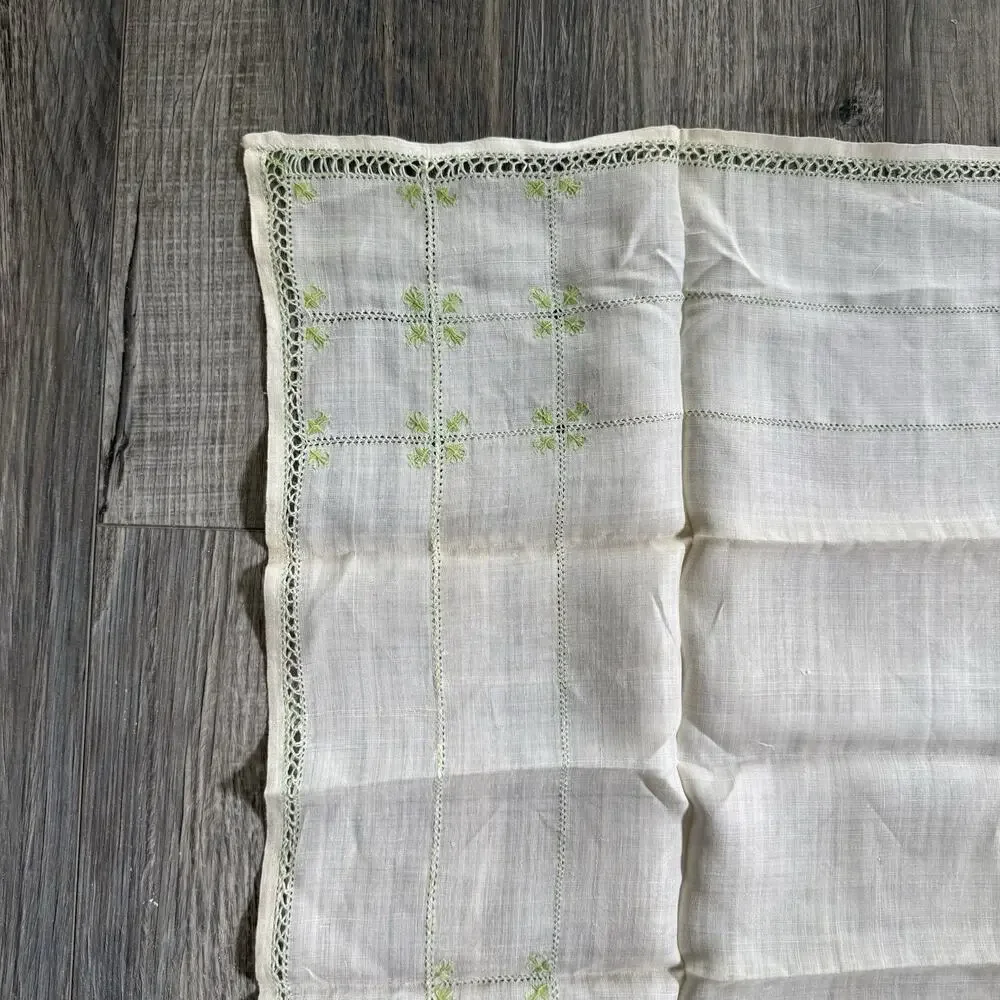 VTG 5 Piece Linen Set Square Tea Tablecloth 4 Napkins Hand Embroidery Lace Trim